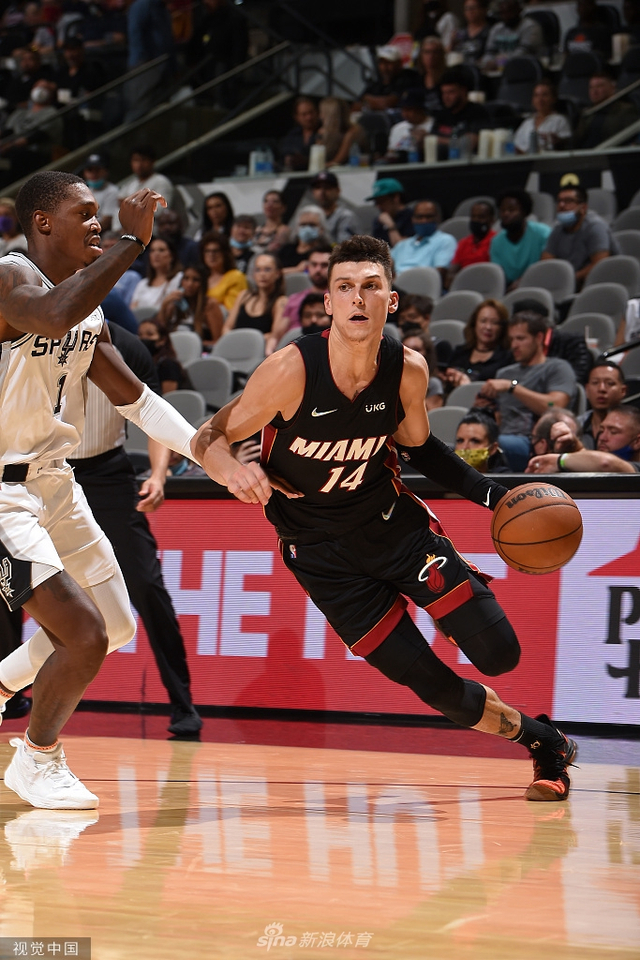 瞬间拉开比 瞬间拉开比