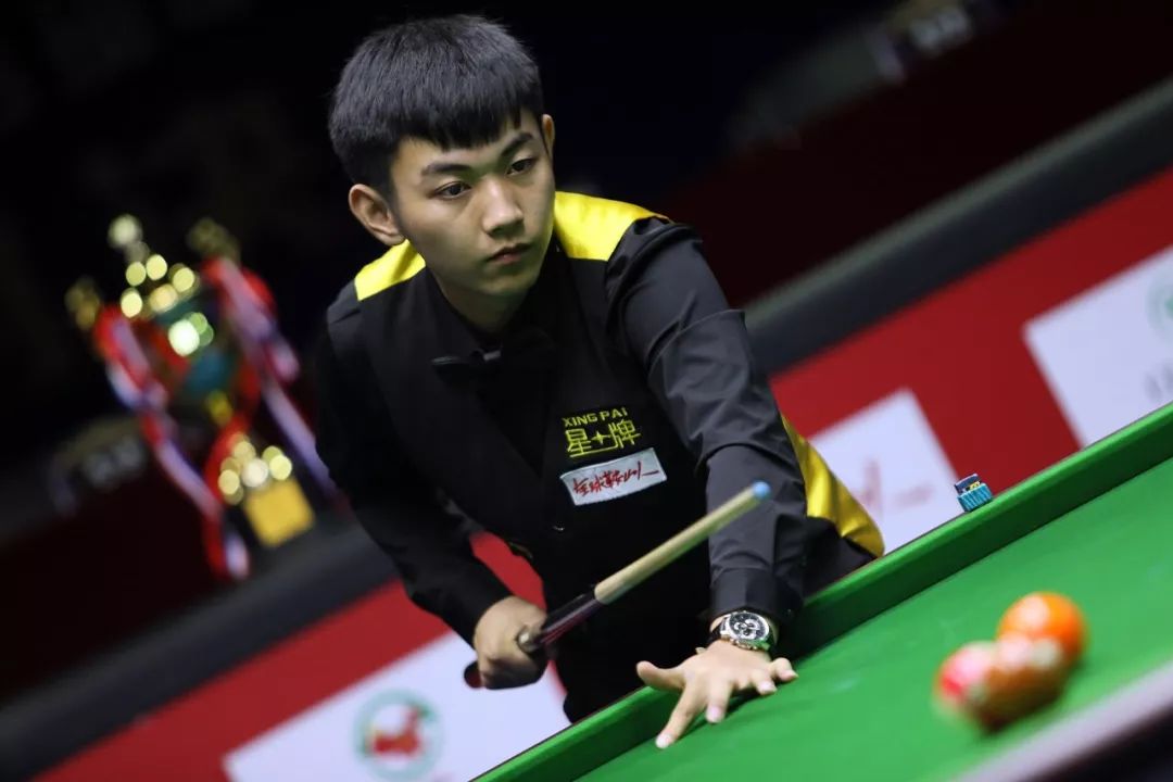 能否依旧坚 能否依旧坚